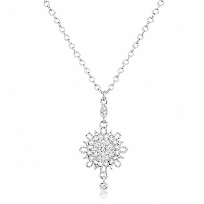 Collana in argento rodiato con pendente macramè pavé di zirconi bianchi